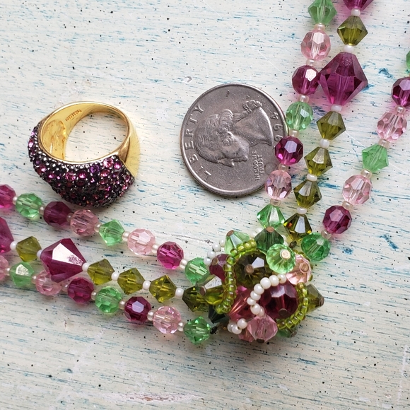 Pink Necklace and Ring set - Picture 6 of 6